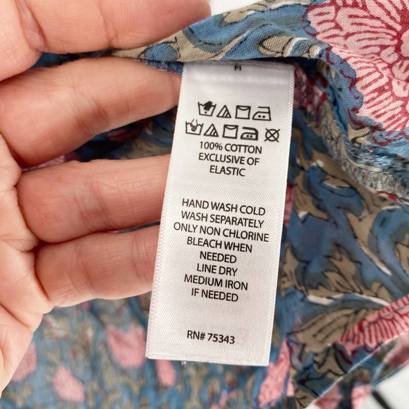 Rachel Zoe Blue Pink Floral Print Long Sleeve Smocked Peasant Blouse Size Medium - Picture 8 of 10